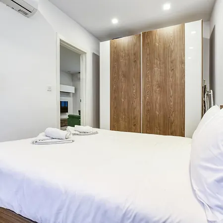 公寓 Charming With Private Balcony In By 360 Estates *
